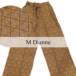 Lularoe Dianne Dress Pant with Pockets! Size M